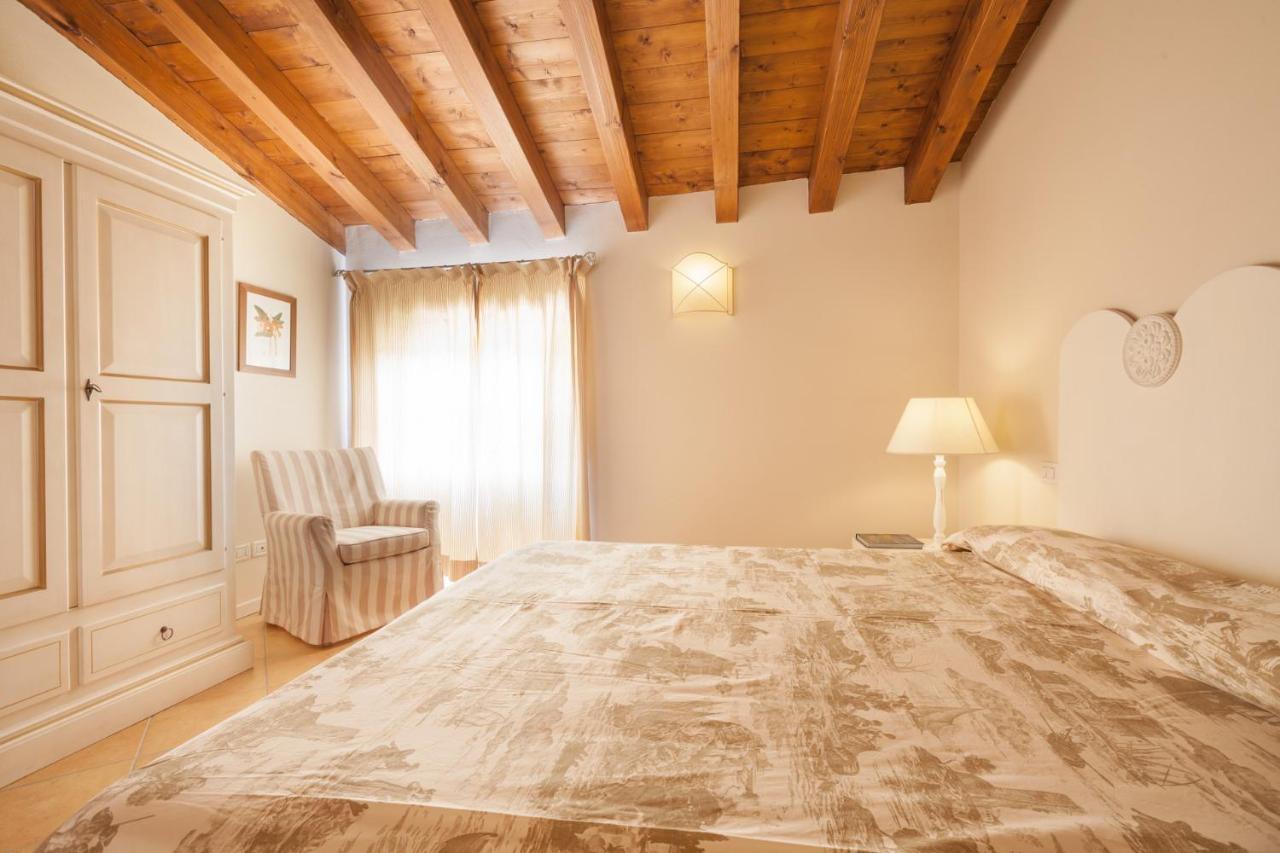 סן פליס דל בנאקו Residence Villa Antica Torre מראה חיצוני תמונה